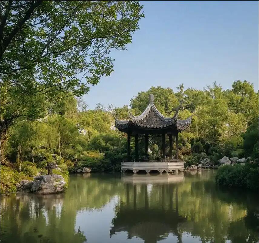 林芝县南莲餐饮有限公司